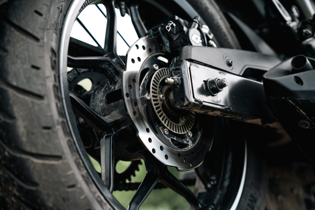 what is a dual air brake system