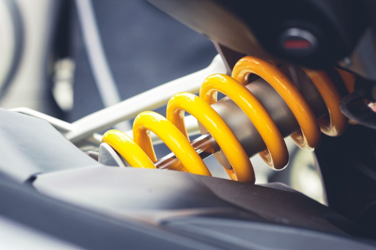 what is a car suspension system